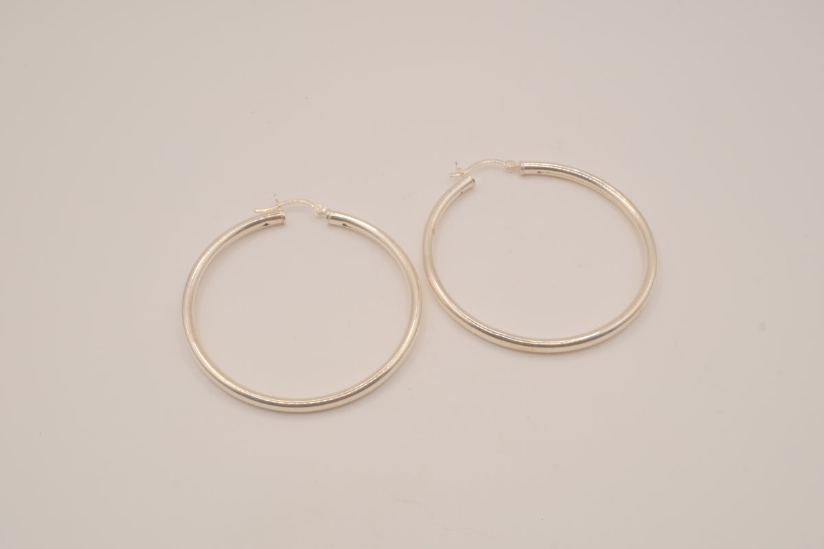Sterling silver sleek hoop earrings