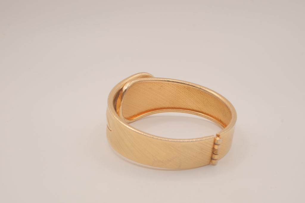 Vintage Sarah Cov "Tailored Cuff" hinged clamper bangle bracelet