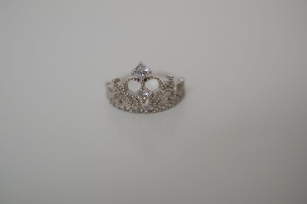 Vintage Sterling silver Tiara-style ring