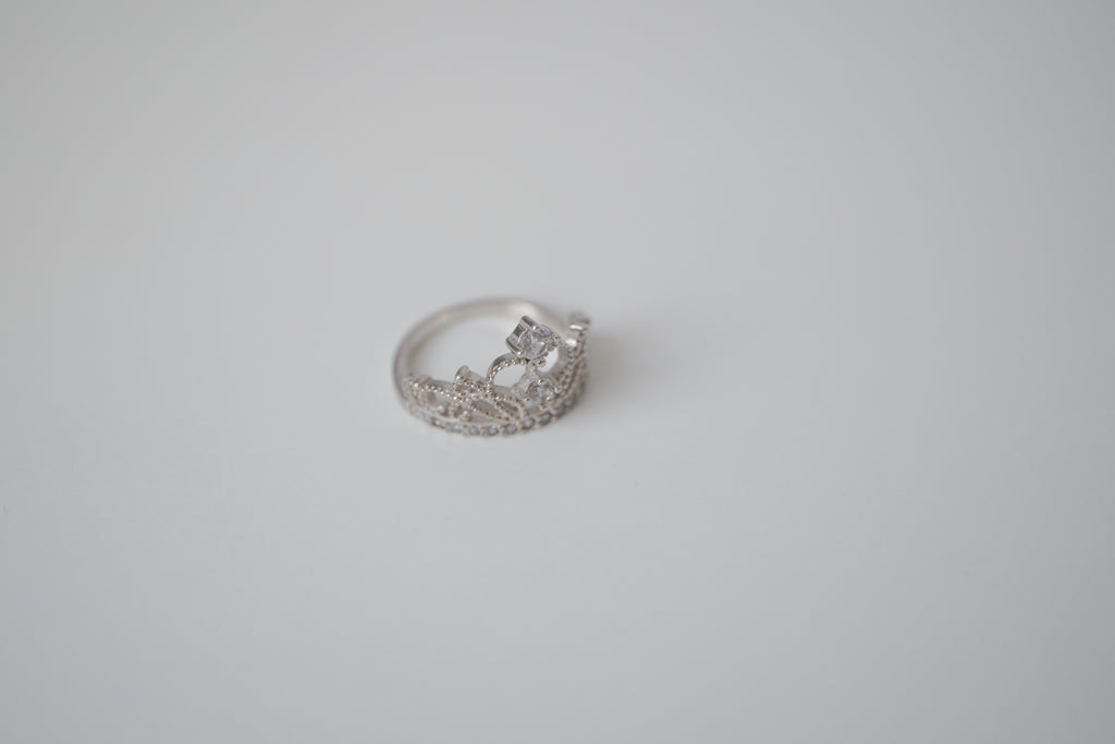 Vintage Sterling silver Tiara-style ring