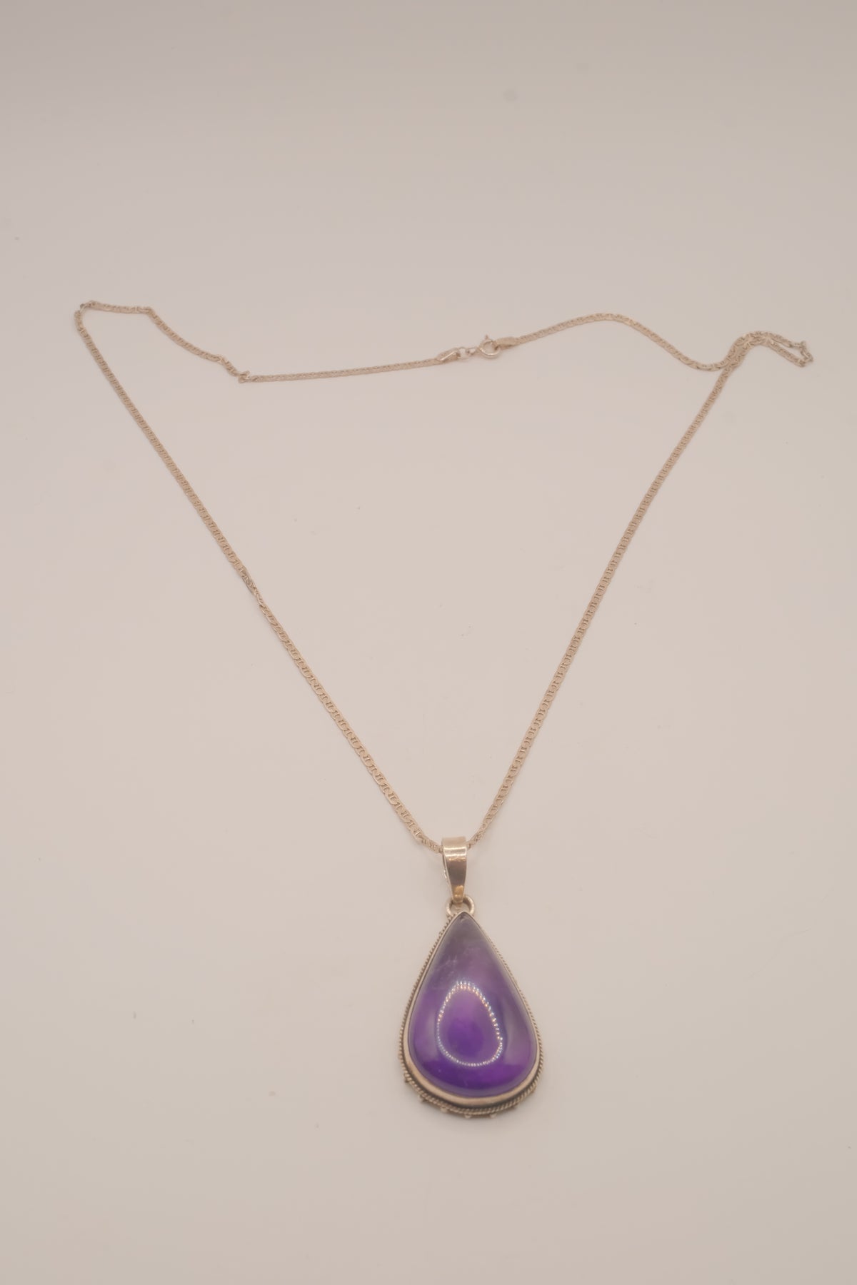 Vintage Sterling silver teardrop Amethyst pendant necklace
