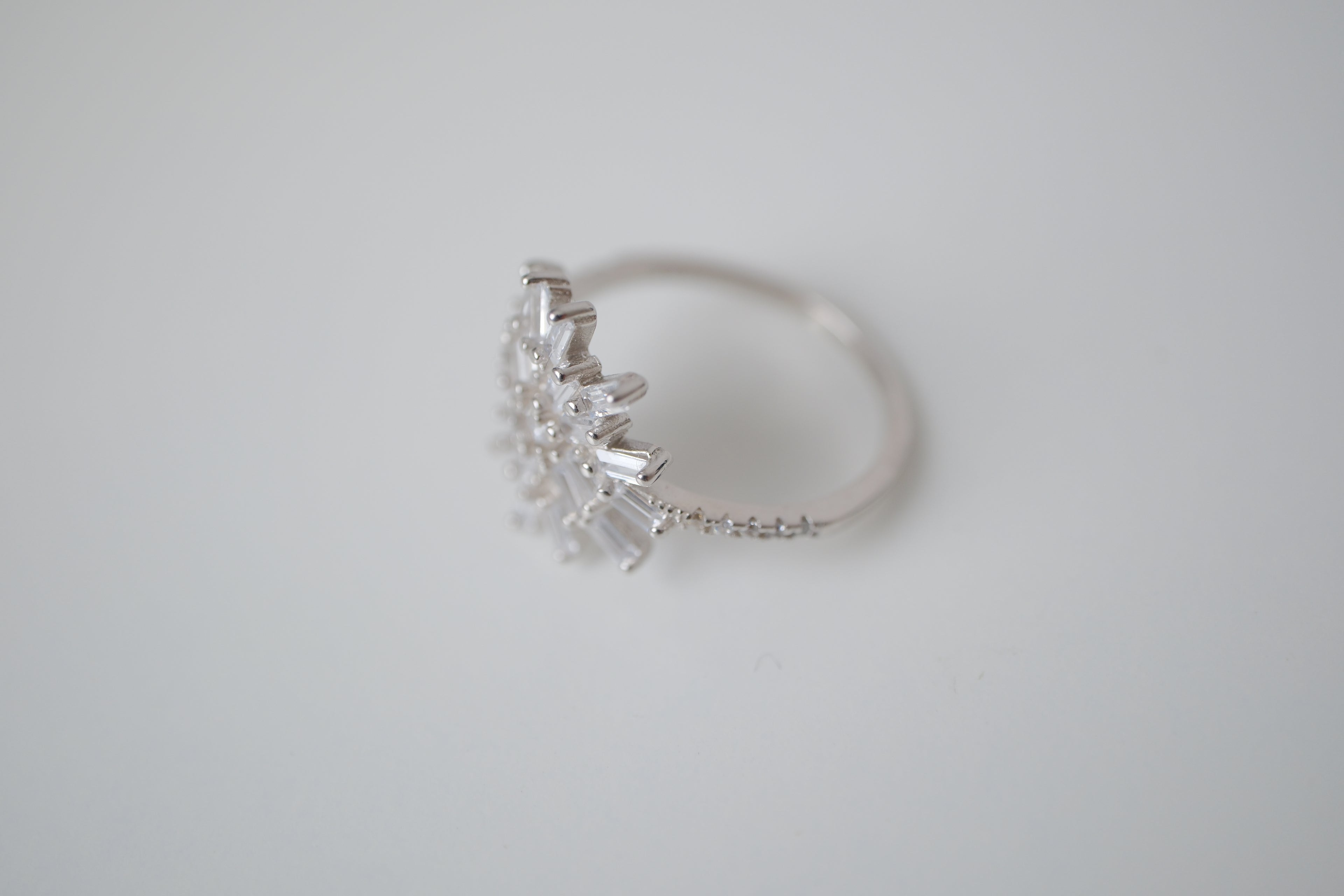 Vintage Sterling silver Sunburst cluster &nbsp;ring