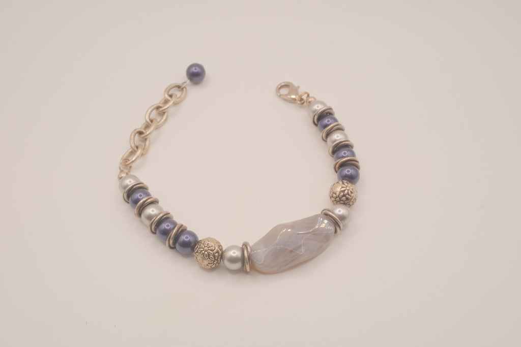 Vintage artisan beaded bracelet
