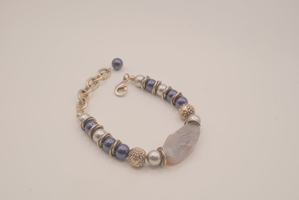 Vintage artisan beaded bracelet
