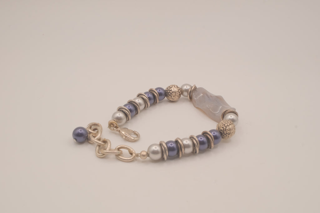 Vintage artisan beaded bracelet