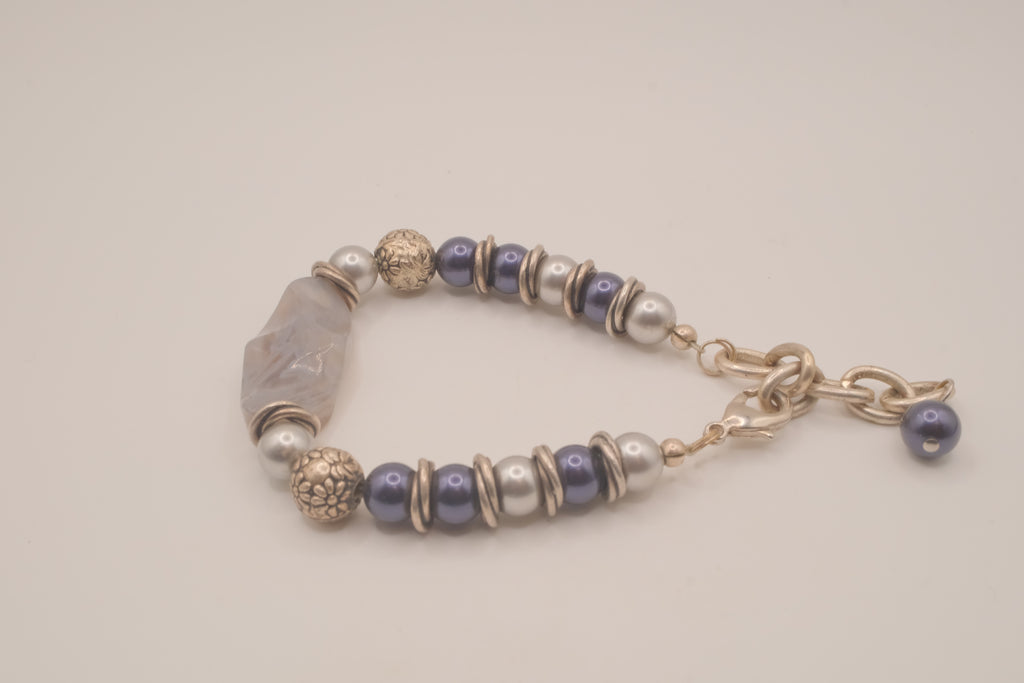Vintage artisan beaded bracelet