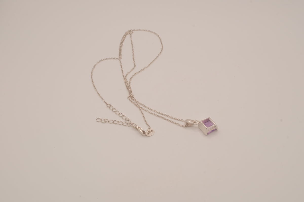 Sterling silver Princess cut amethyst pendant