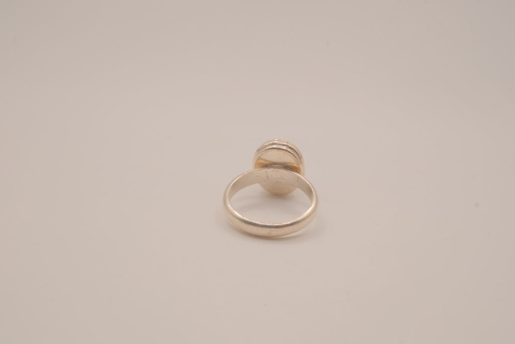 Sterling silver oval amethyst cabochon ring