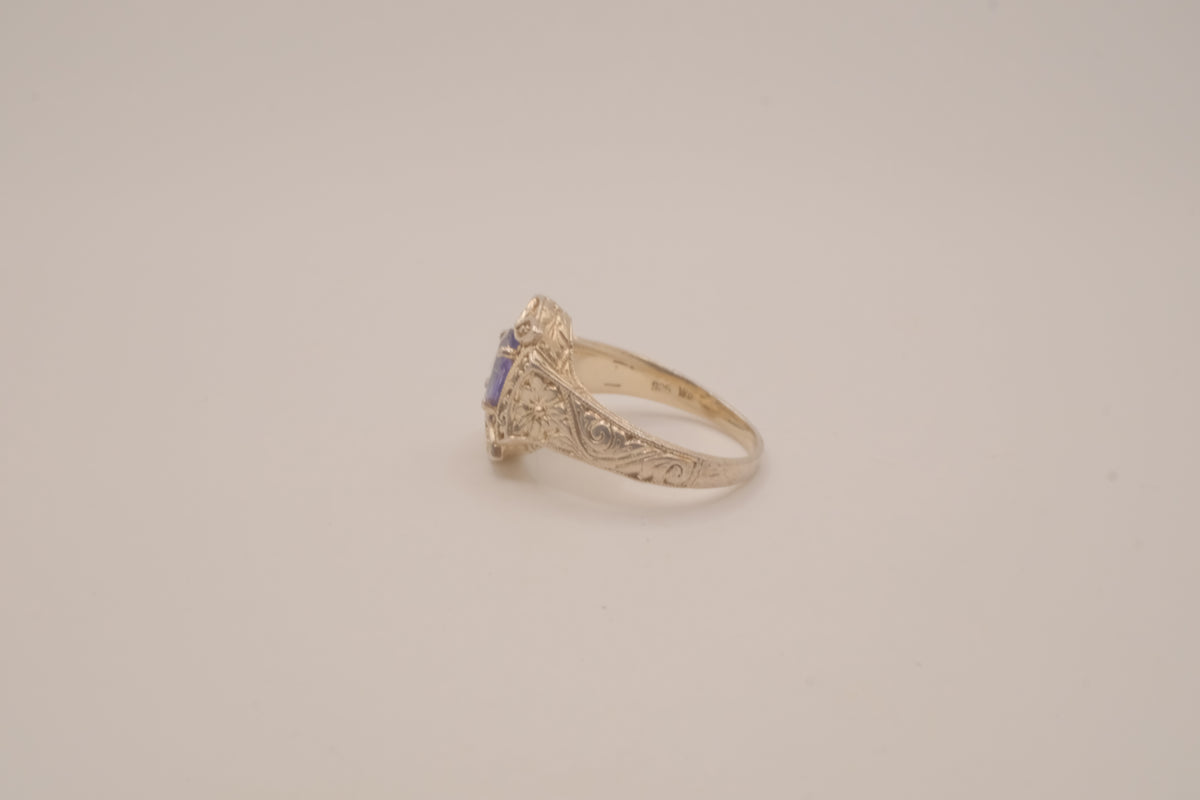 Vintage Sterling silver Tanzanite filigree ring