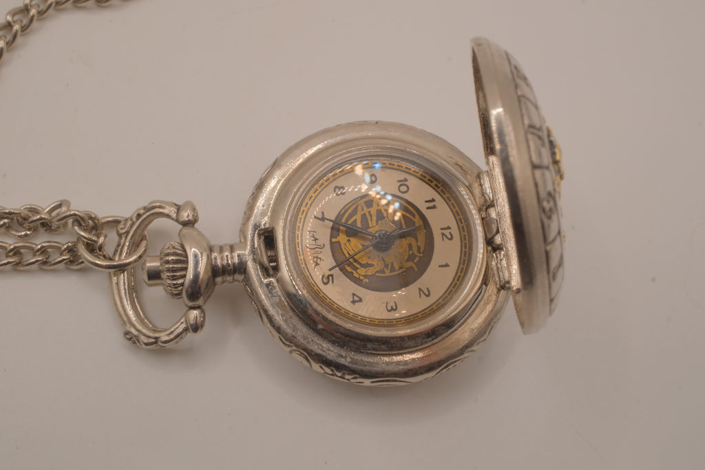 Vintage La Brea Zodiac sign pocket pendant watch&nbsp;
