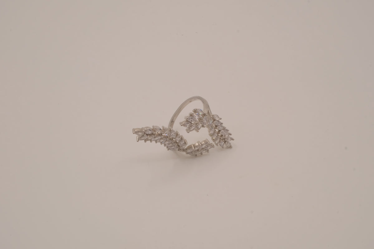 Marquise-cut cubic zirconia leaf branch open statement ring