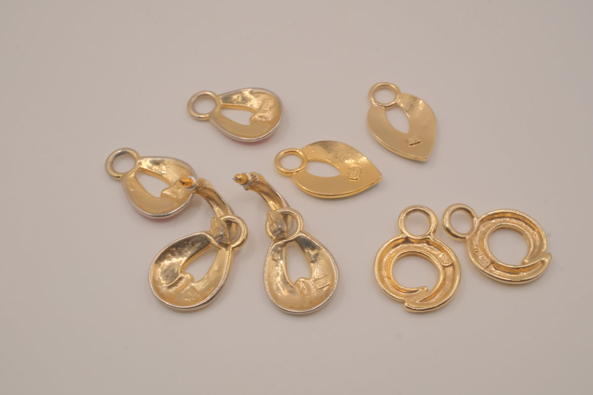 Vintage Weekenders 1980s interchangeable earring wardrobe set
