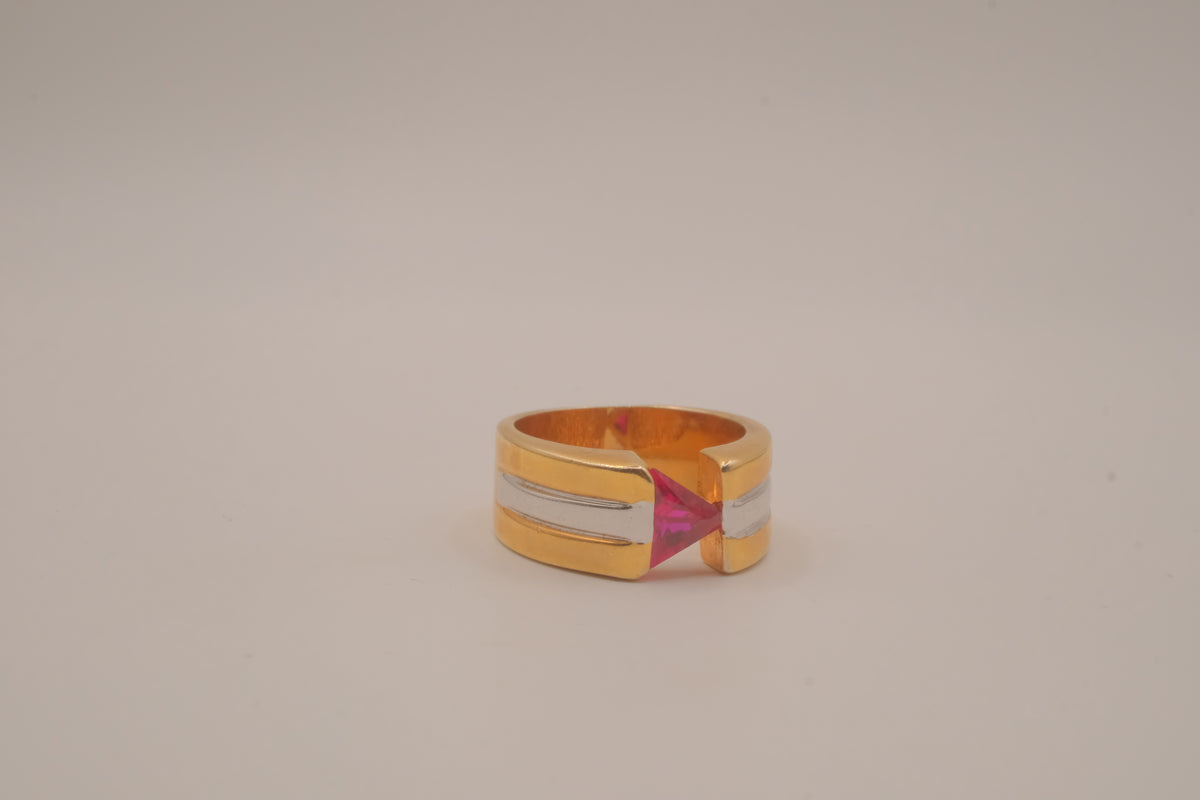 Two-tone gold bypass band&nbsp;