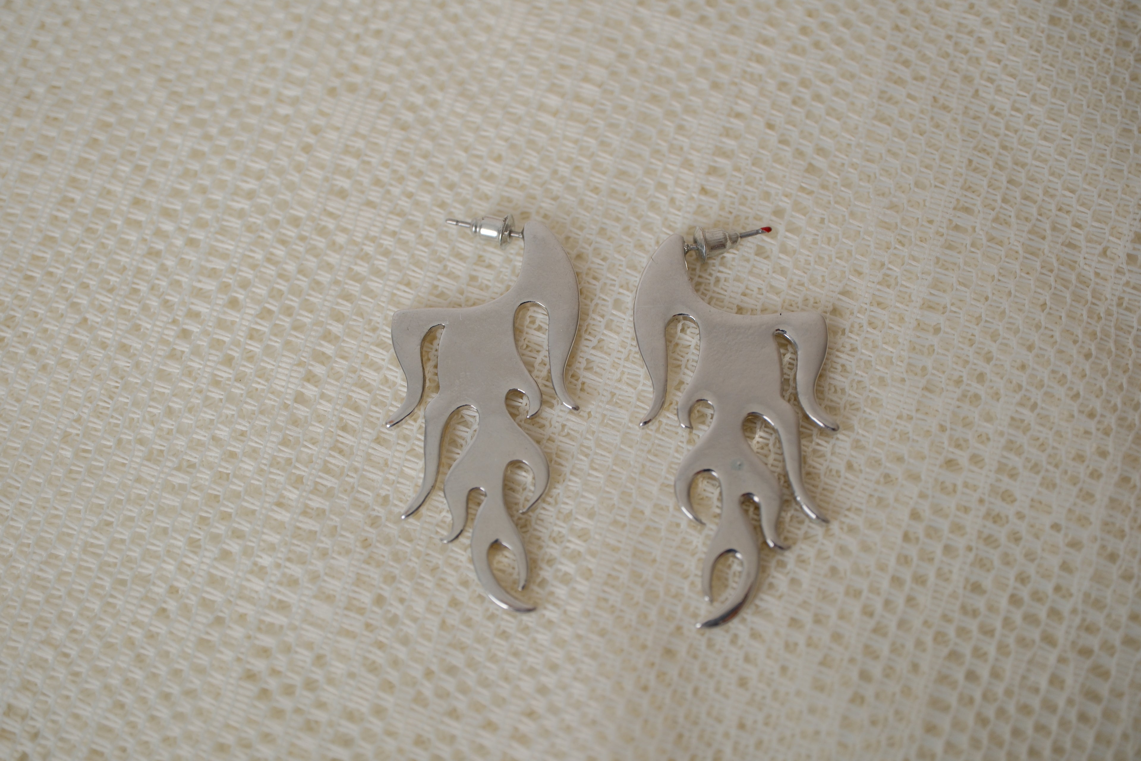 Flame dangle drop earrings