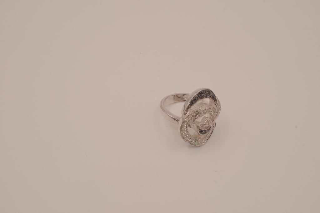 Openwork floral statement ring