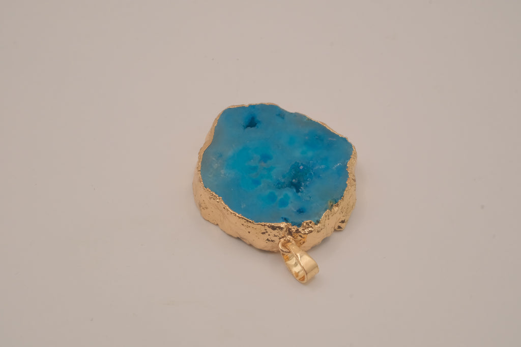 Blue agate geode slice pendant&nbsp;