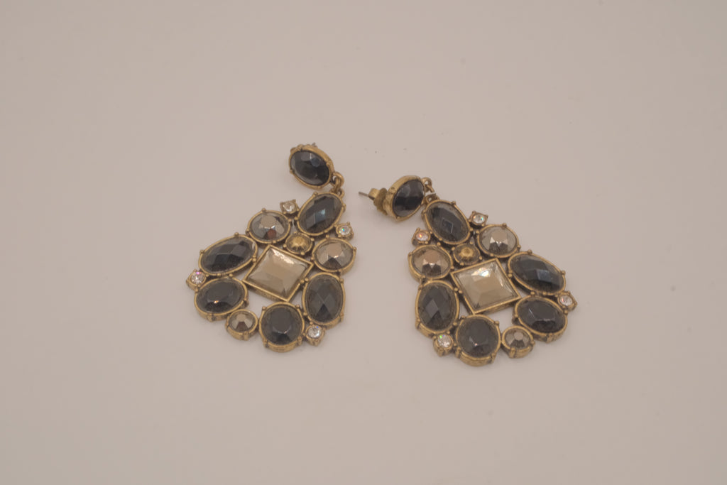 Vintage Avon "Faceted Jet Drop" chandelier earrings