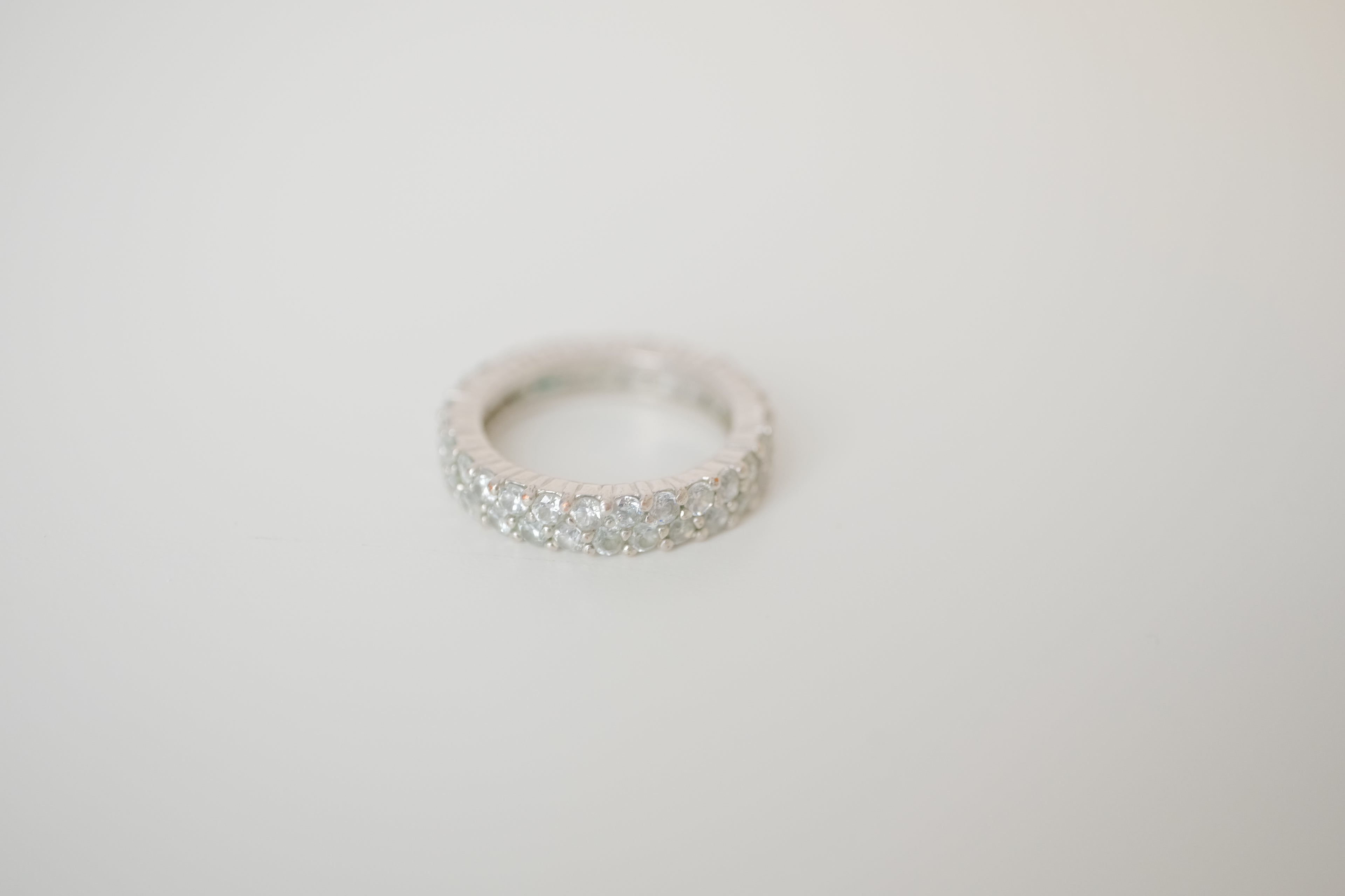 Double-row eternity band ring