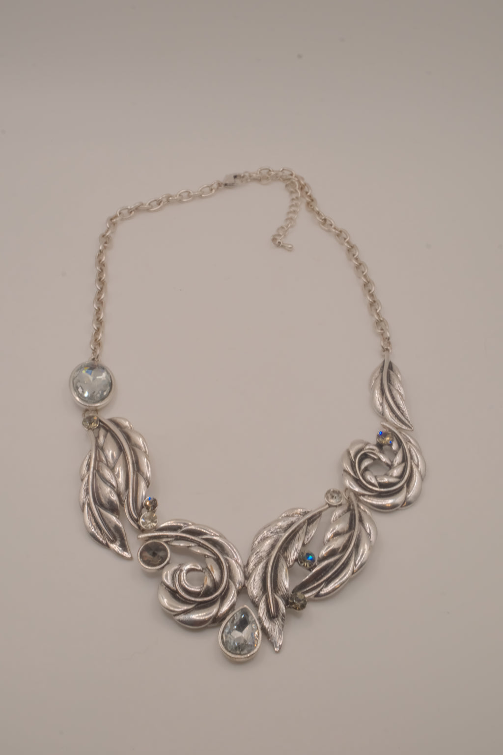 Vintage mid-century Botanical statement necklace