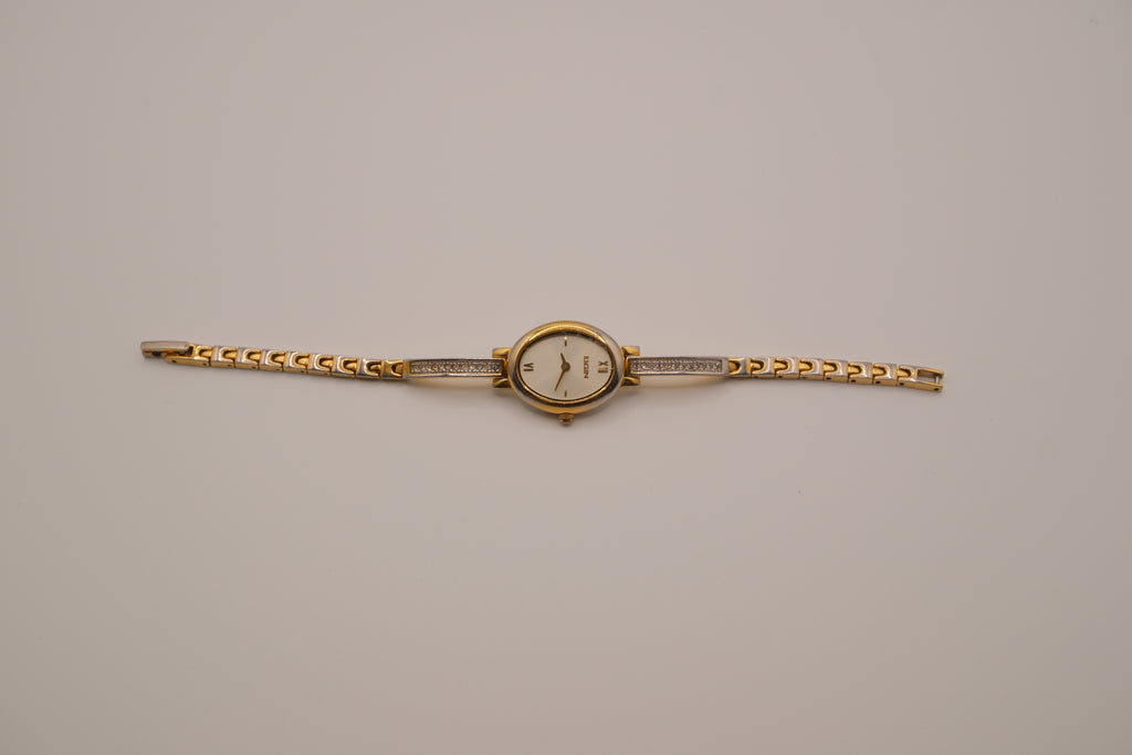 Vintage Elgin ladies' quartz Multi Tone watch