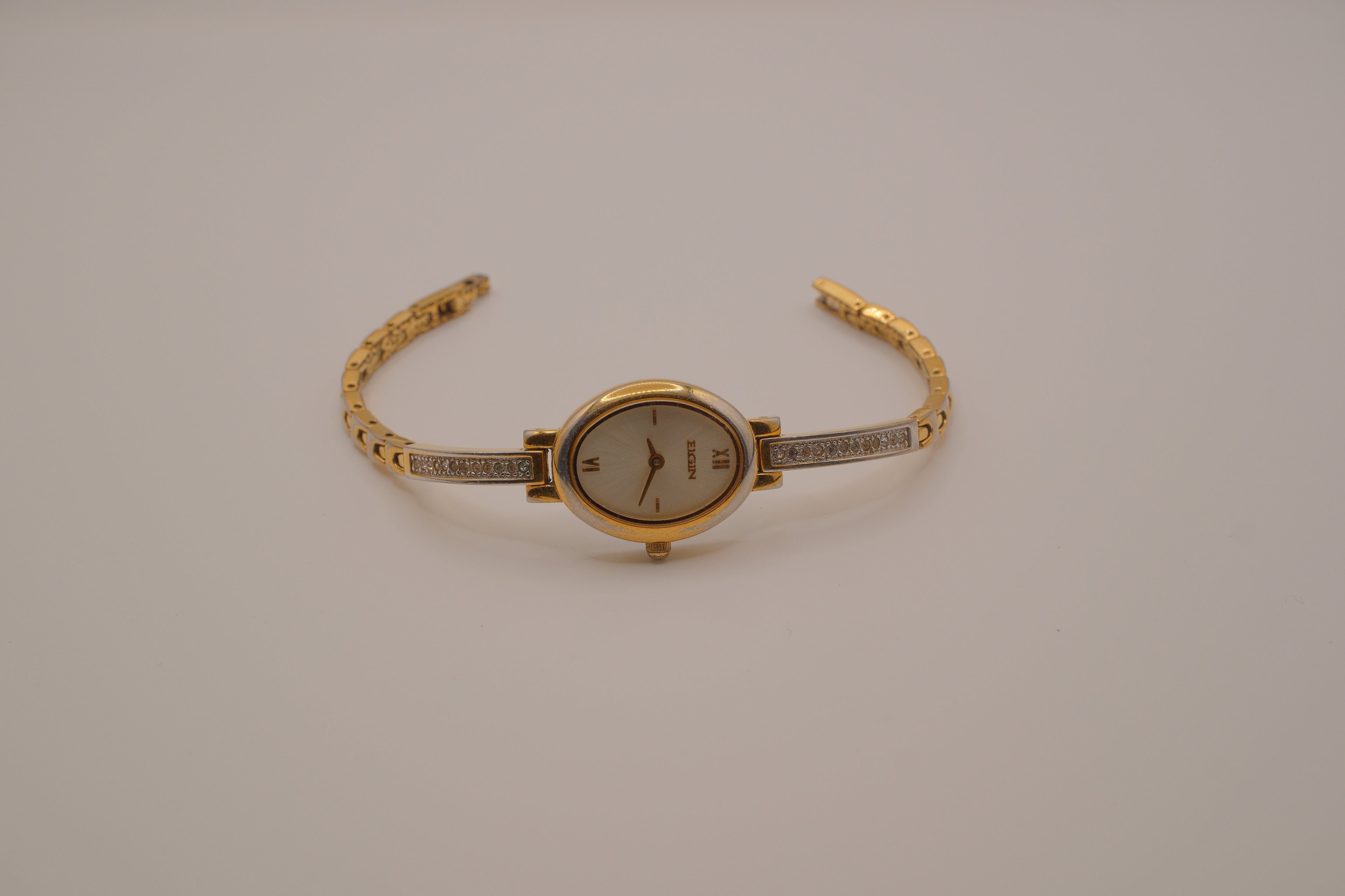 Vintage Elgin ladies' quartz Multi Tone watch