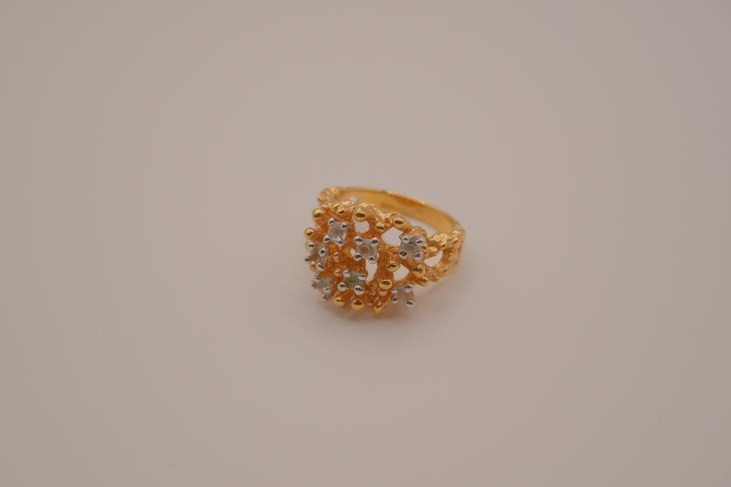 Vintage gold cluster cocktail ring