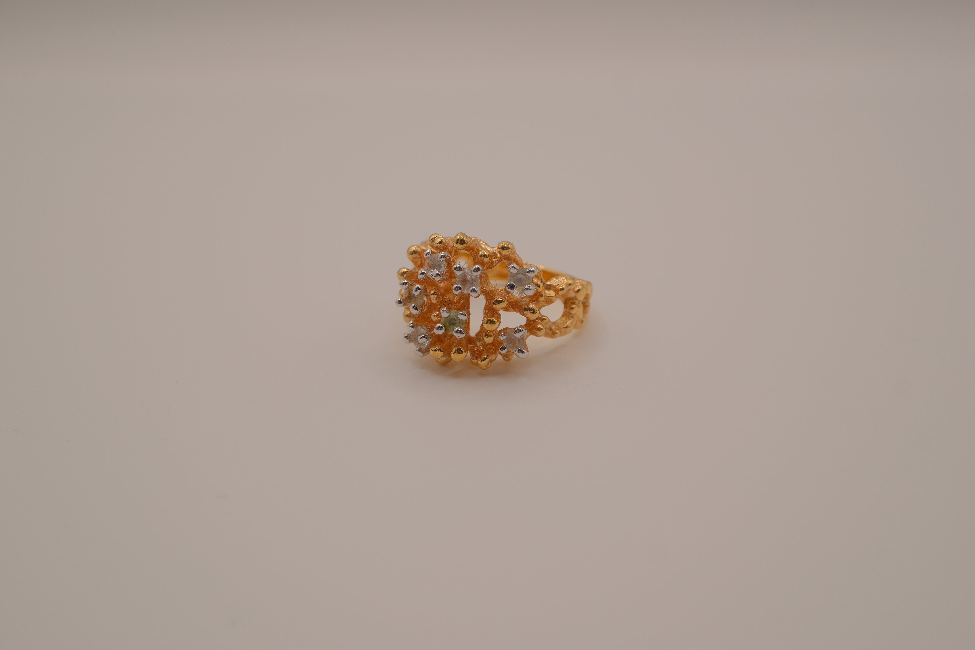 Vintage gold cluster cocktail ring