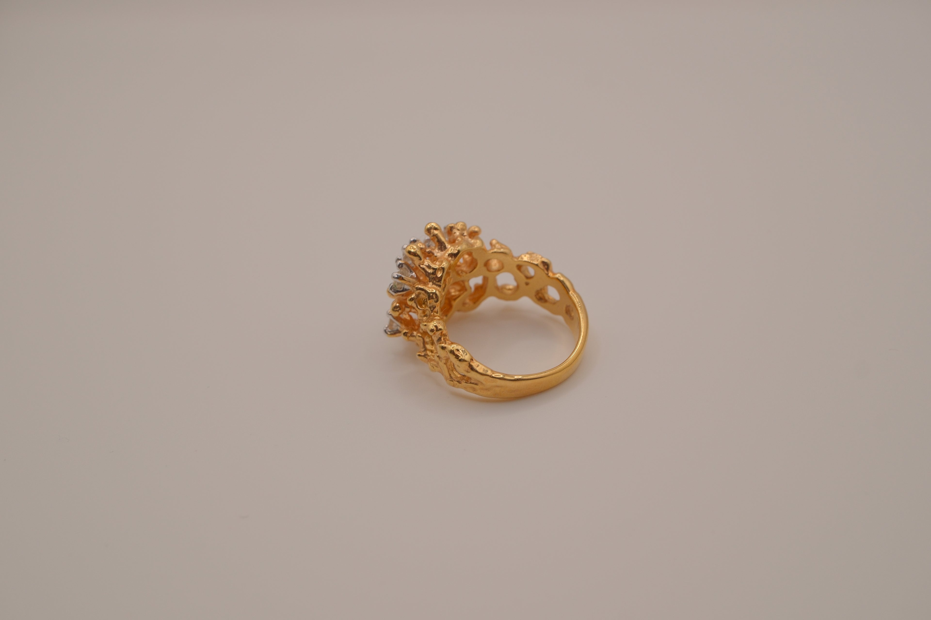 Vintage gold cluster cocktail ring