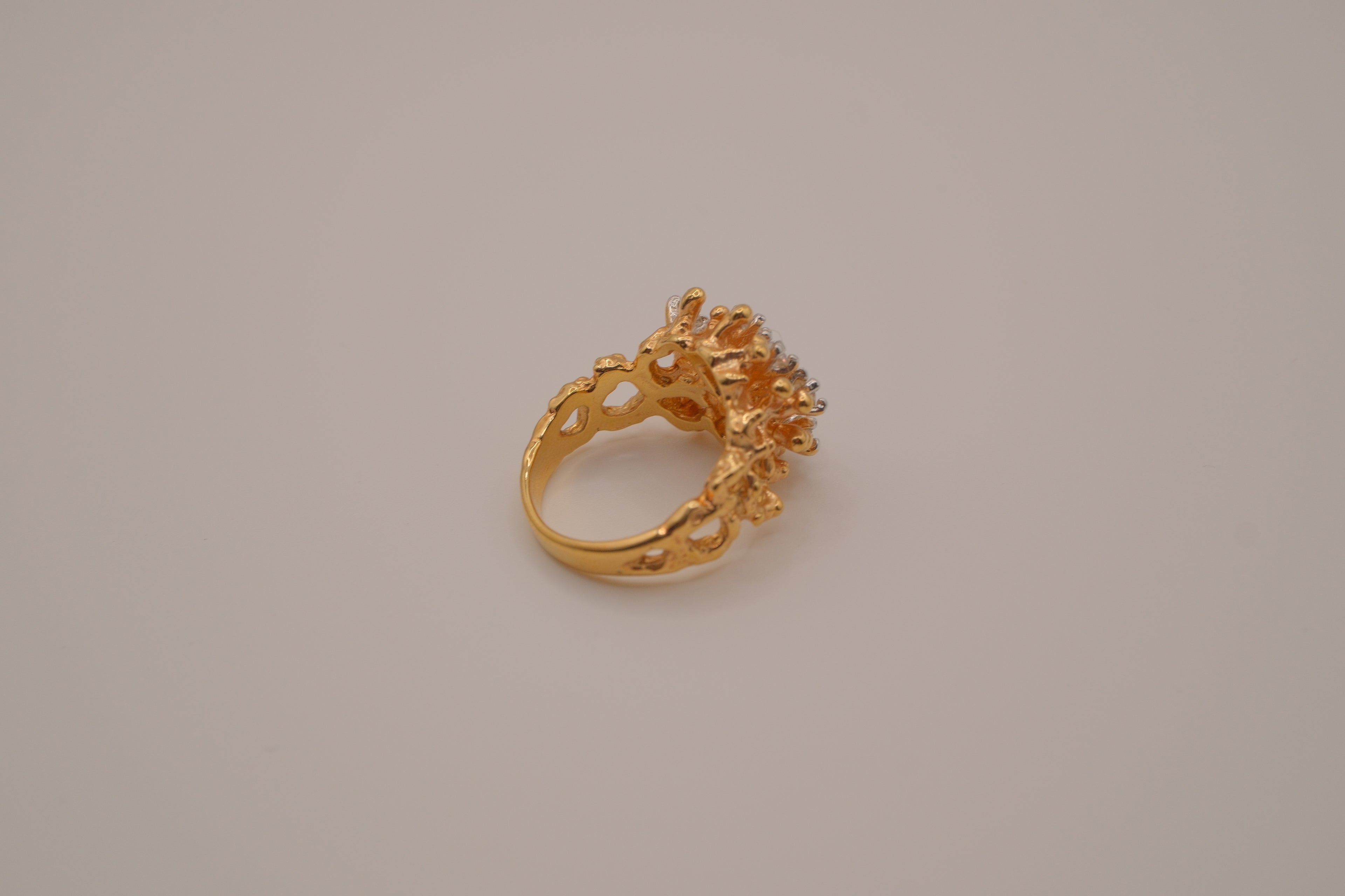 Vintage gold cluster cocktail ring