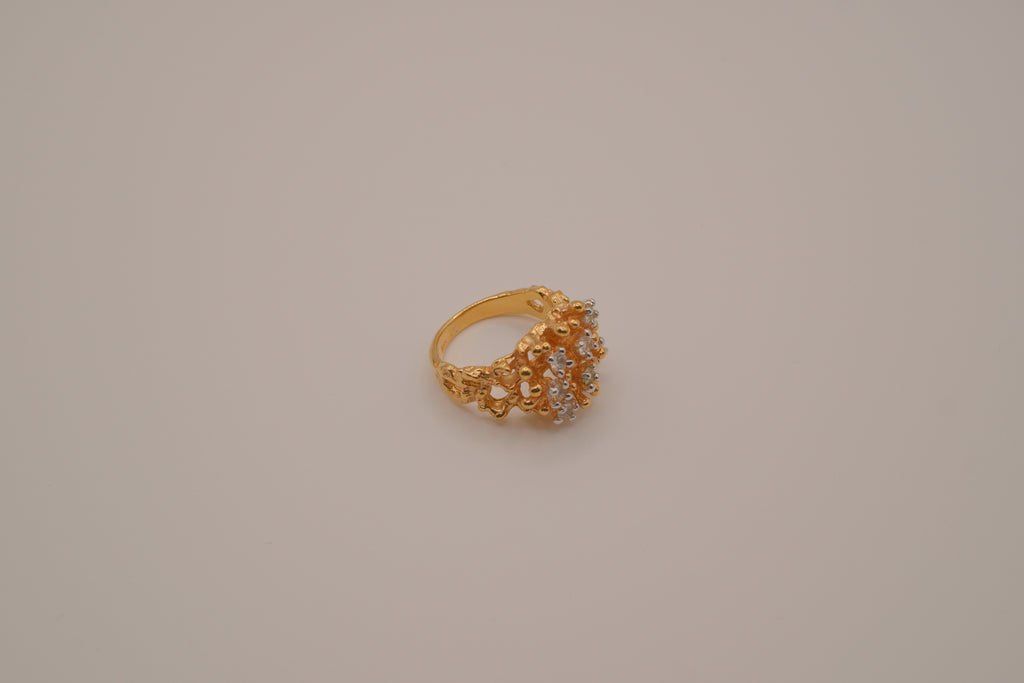 Vintage gold cluster cocktail ring