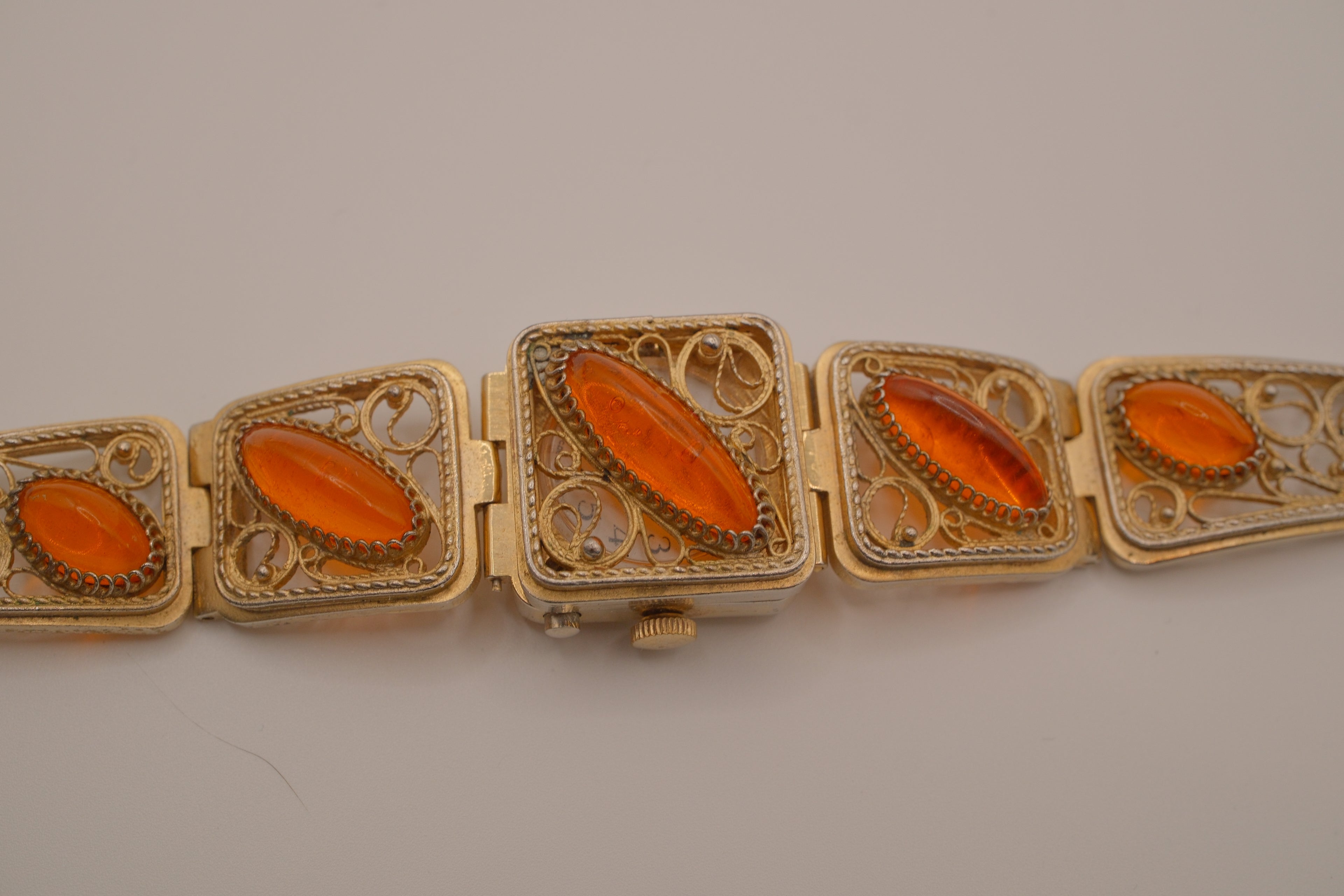 Vintage Chaika (Чайка) flip-top "peek-a-boo" bracelet watch