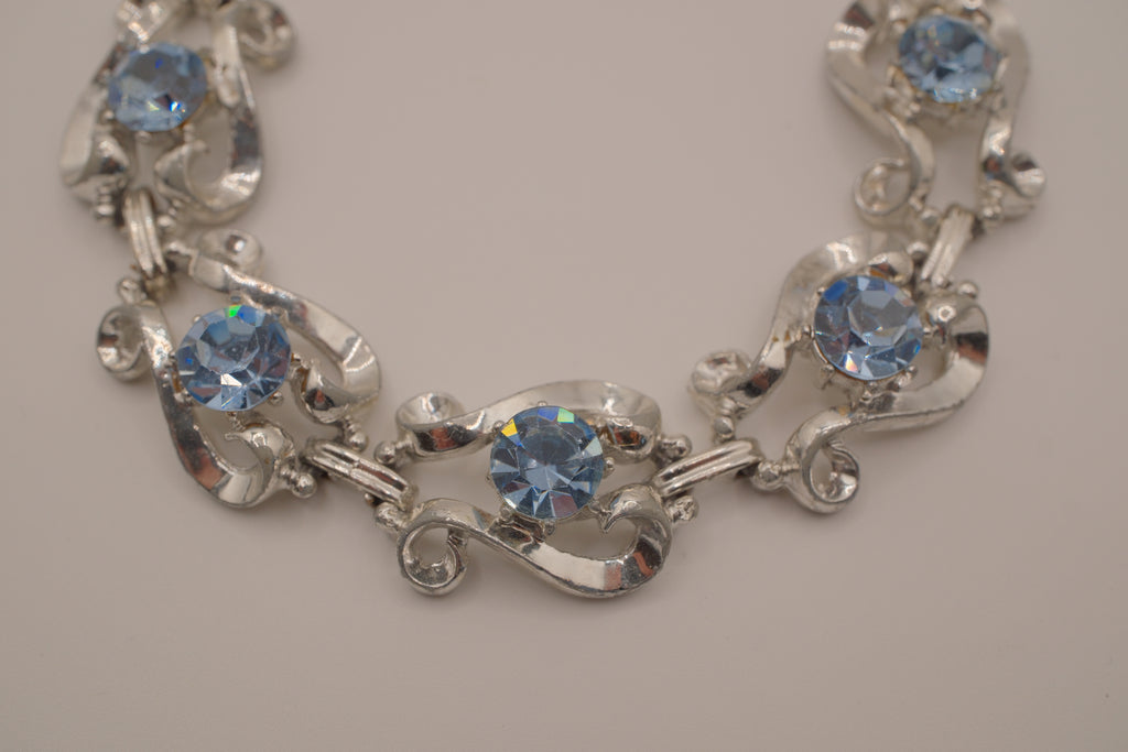 Vintage Blue Rhinestone Silvertone Link Bracelet