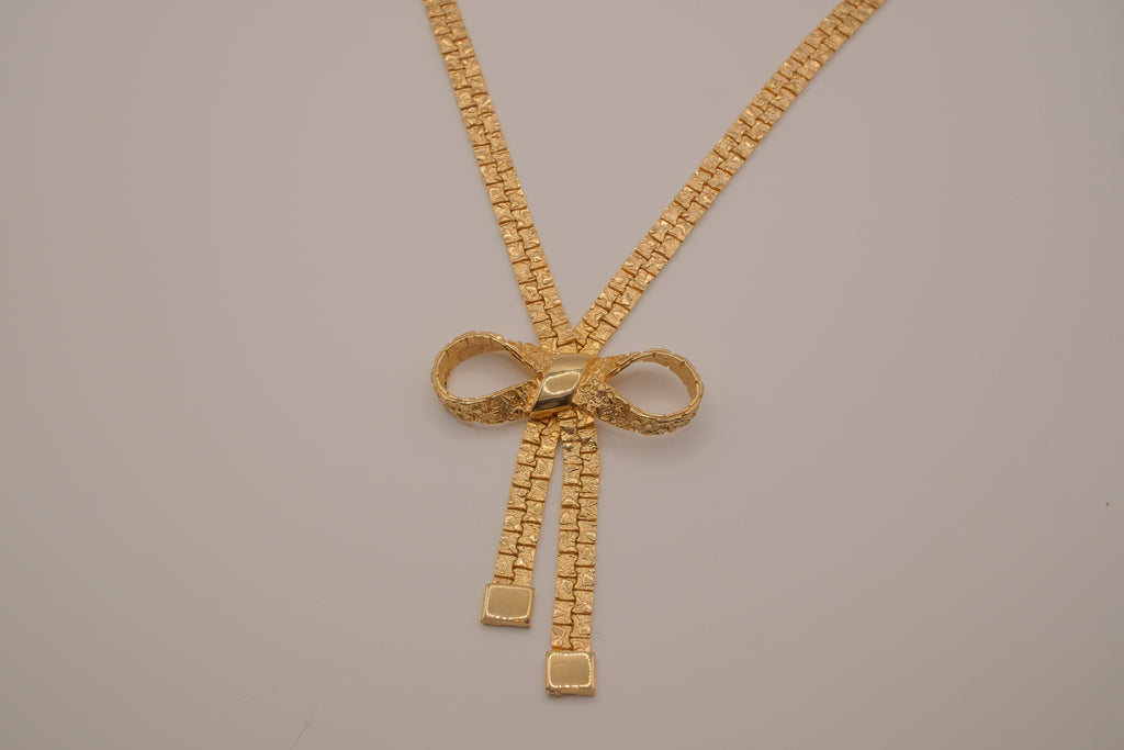 Vintage gold-tone bow necklace