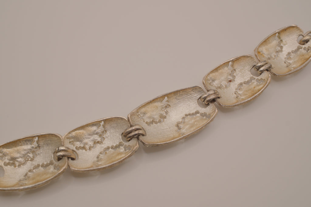 Vintage silver-tone flower panel link bracelet