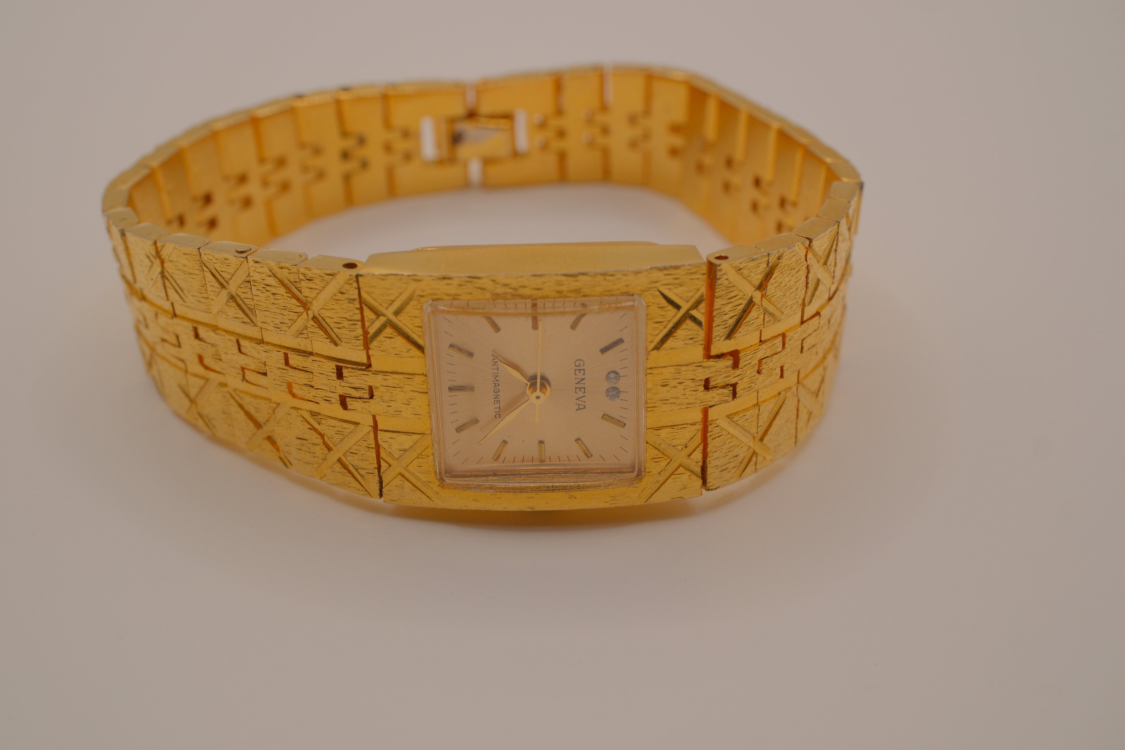 Vintage Geneva dress watch