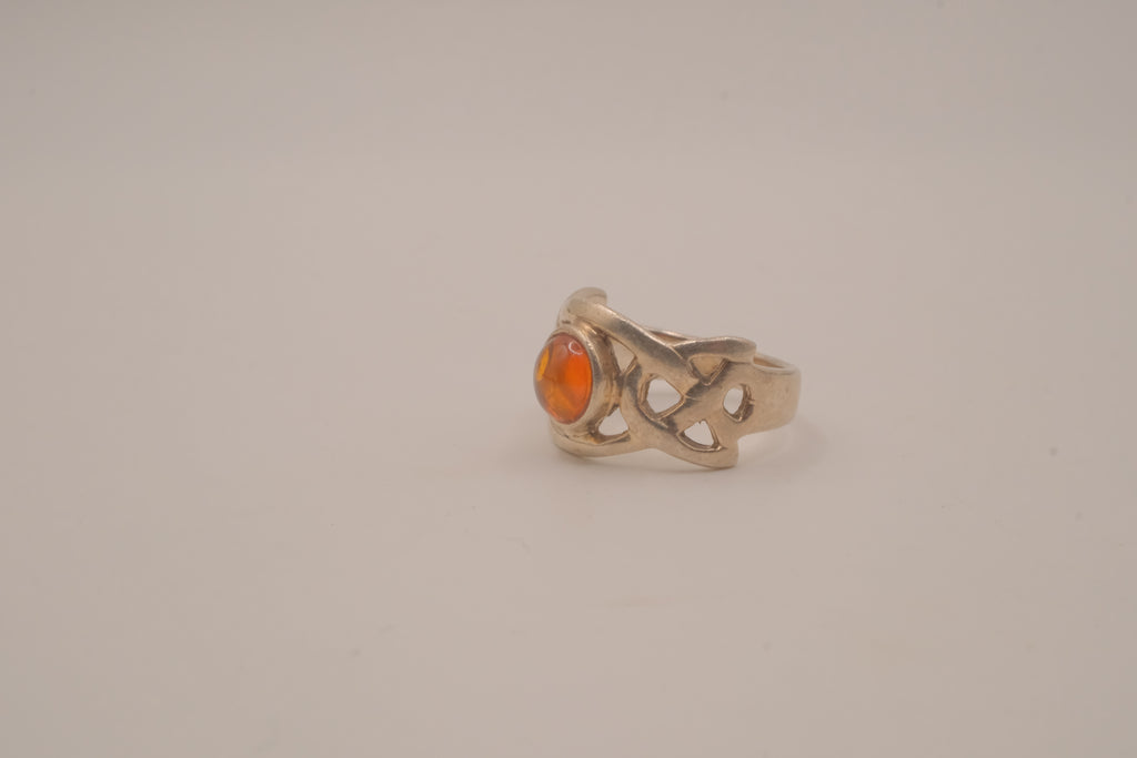 Vintage Sterling silver Amber celtic knot ring