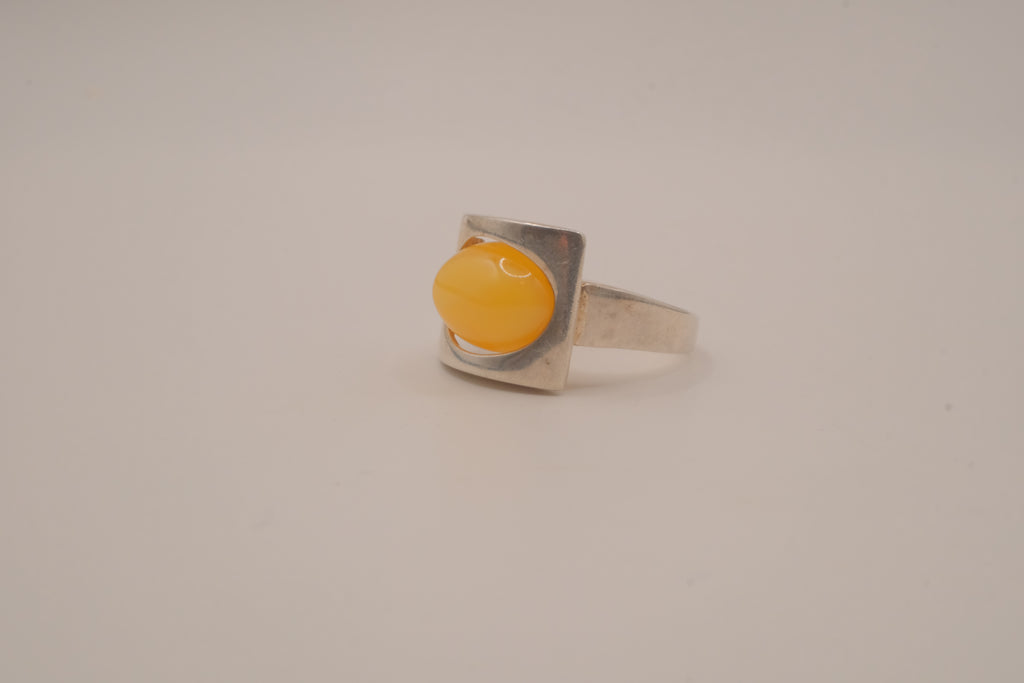 Vintage modernist sterling silver Amber ring