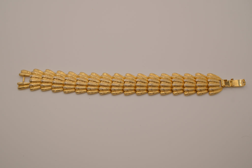 Vintage chunky gold-tone link bracelet