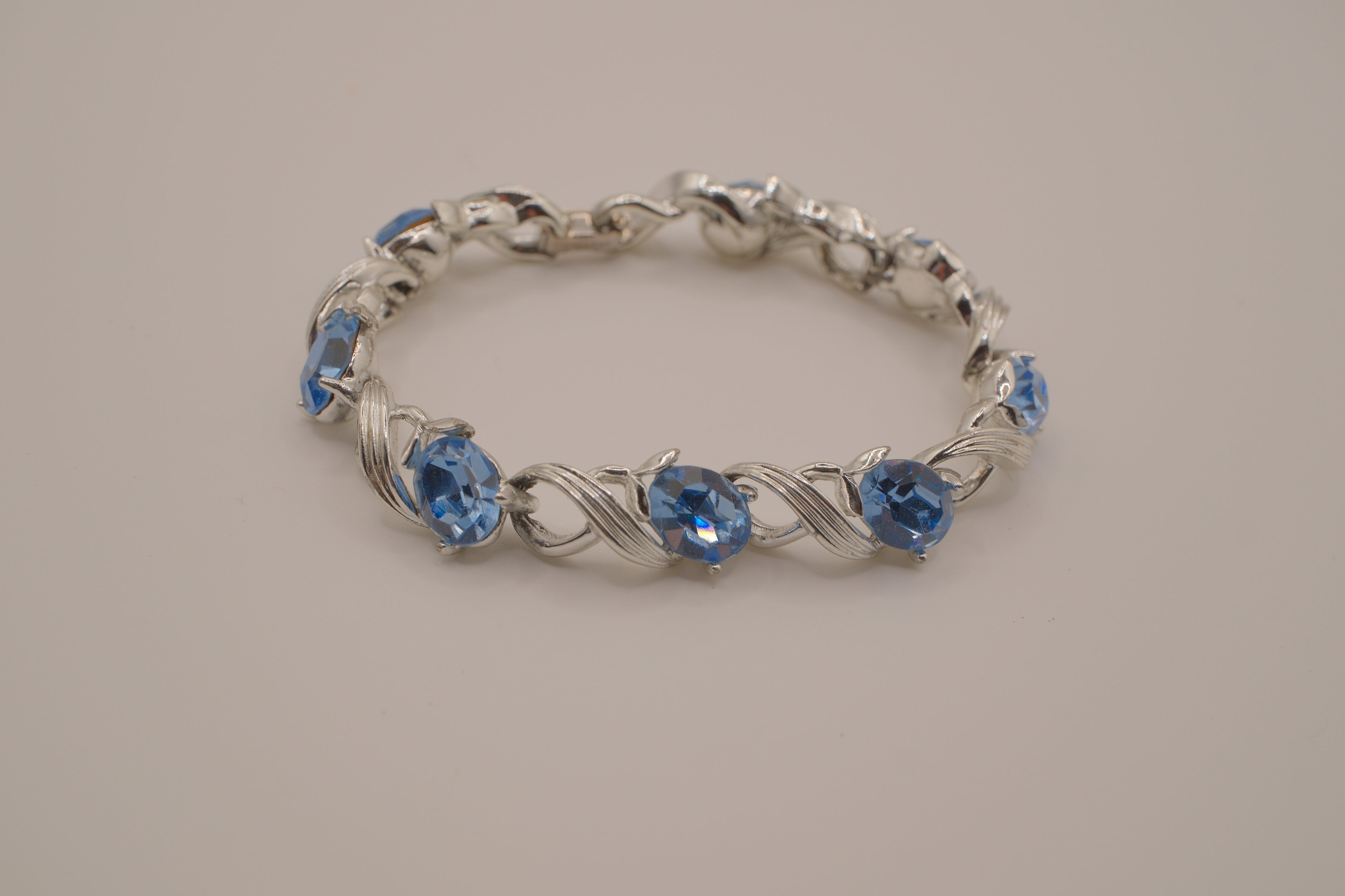Vintage Lisner silver-tone link bracelet&nbsp;