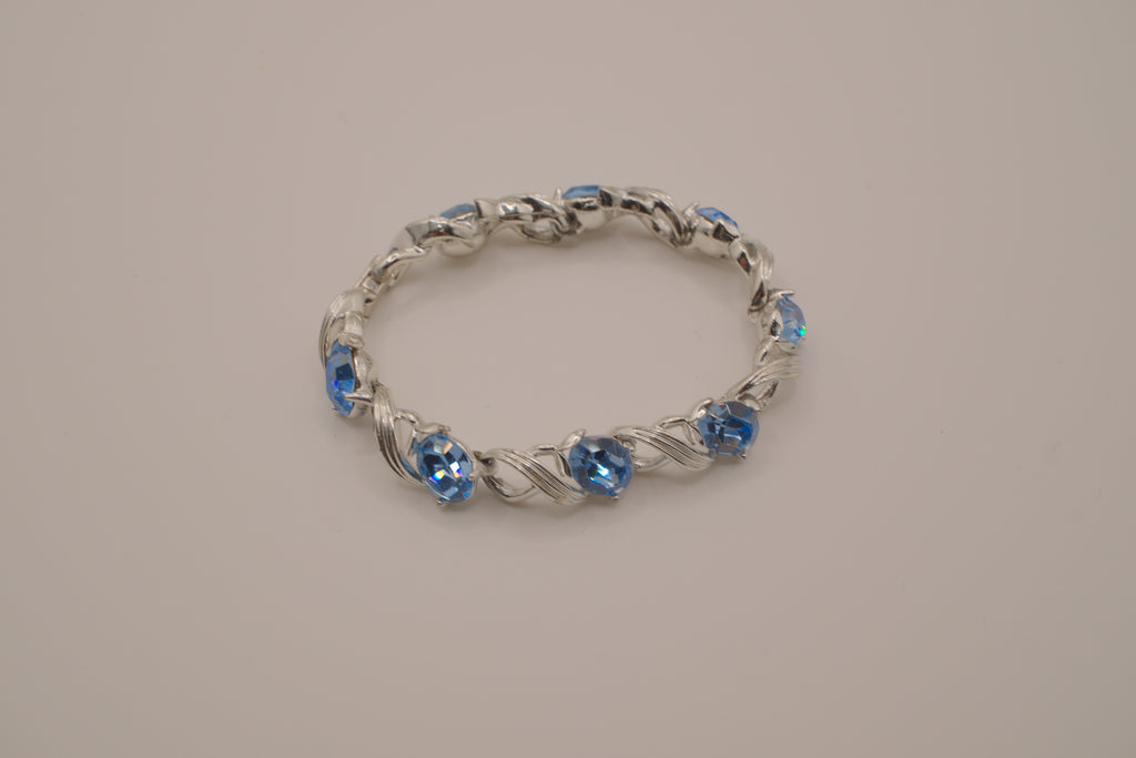 Vintage Lisner silver-tone link bracelet&nbsp;