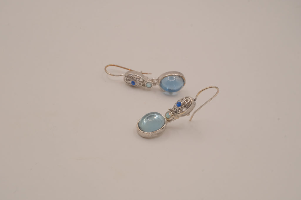 Vintage Avon chandelier dangle earrings