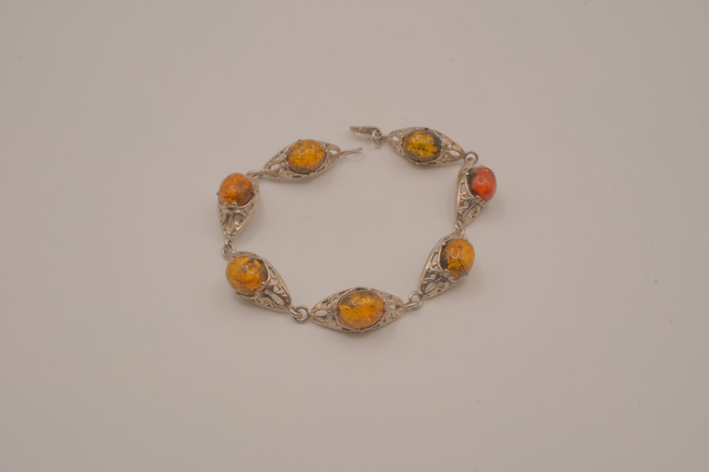Vintage Sterling silver Baltic amber link bracelet