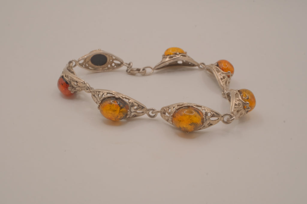 Vintage Sterling silver Baltic amber link bracelet