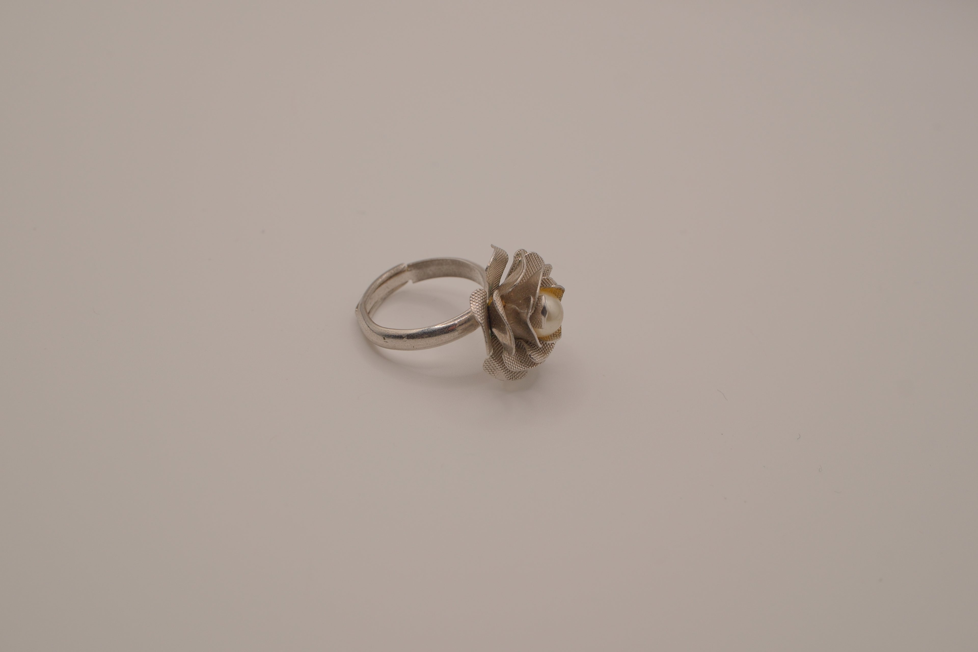 Holly Hill Rose Design Ring