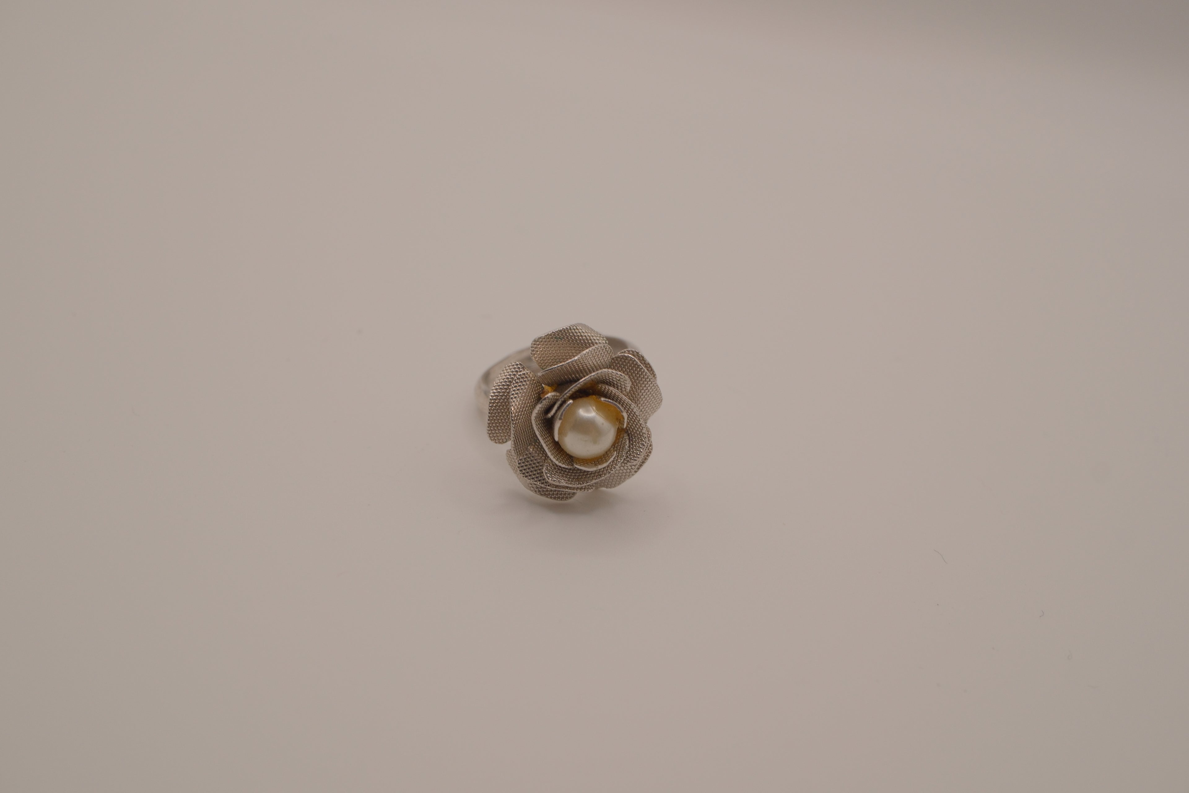 Holly Hill Rose Design Ring