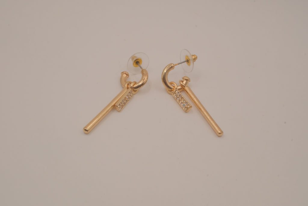 Gold tone Bar earrings with rhinestone