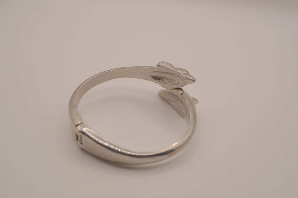 Vintage double dolphin bypass cuff bracelet