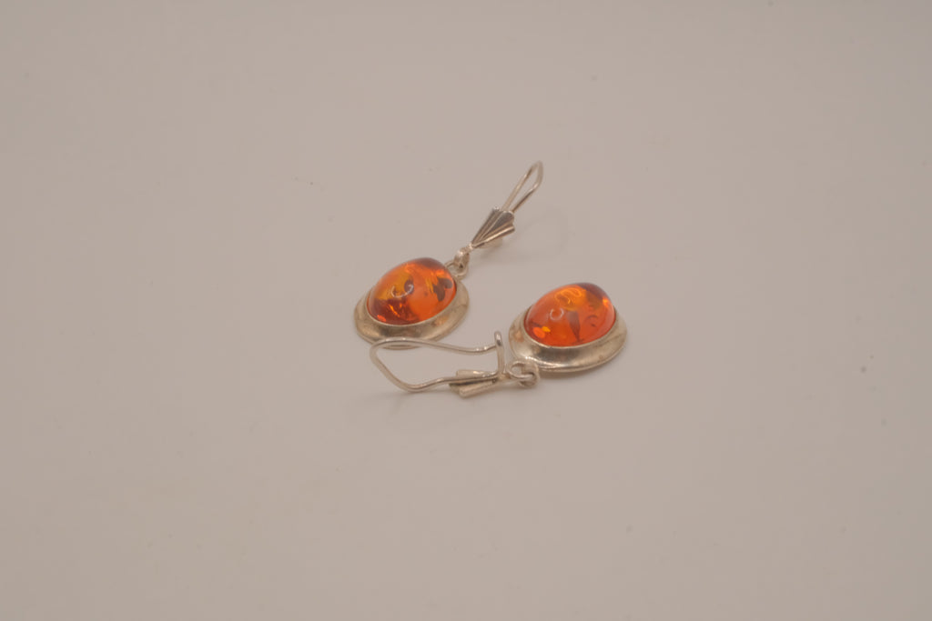 Vintage Baltic amber dangle earrings&nbsp;
