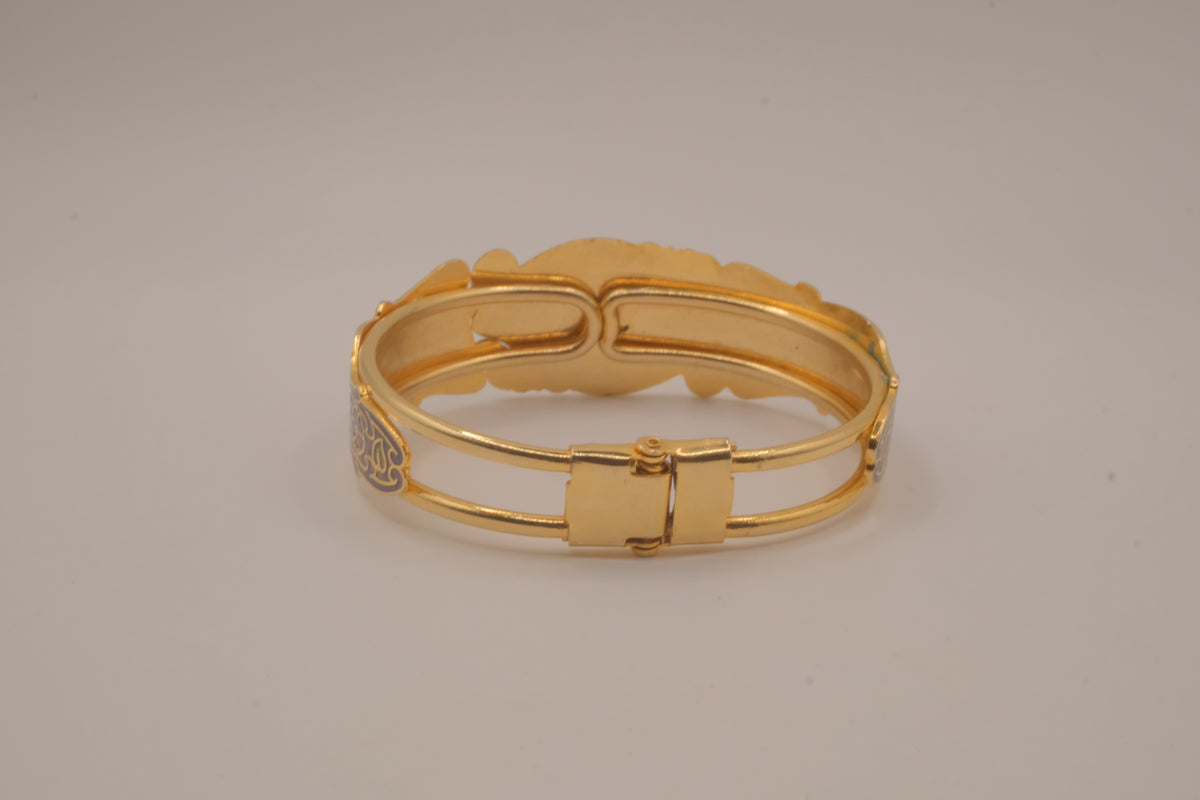 Vintage cloisonné enamel unicorn hinge bangle bracelet