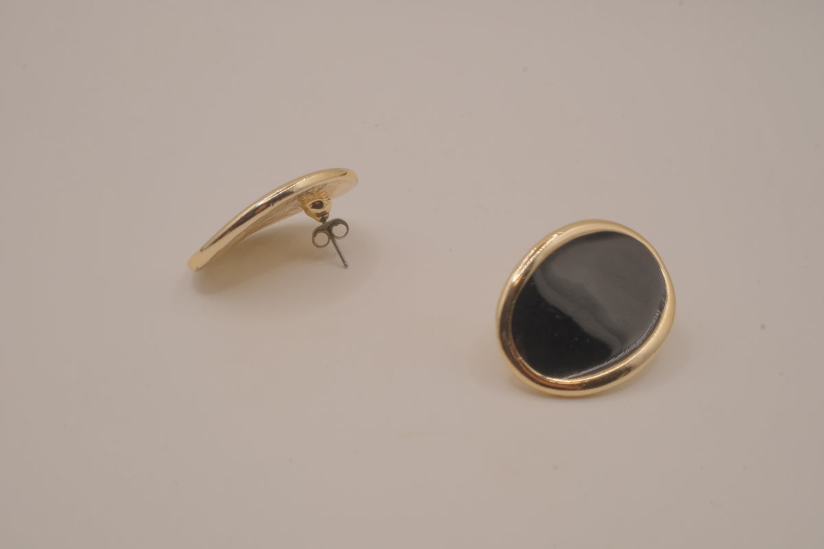 Vintage oval cabochon stud earrings